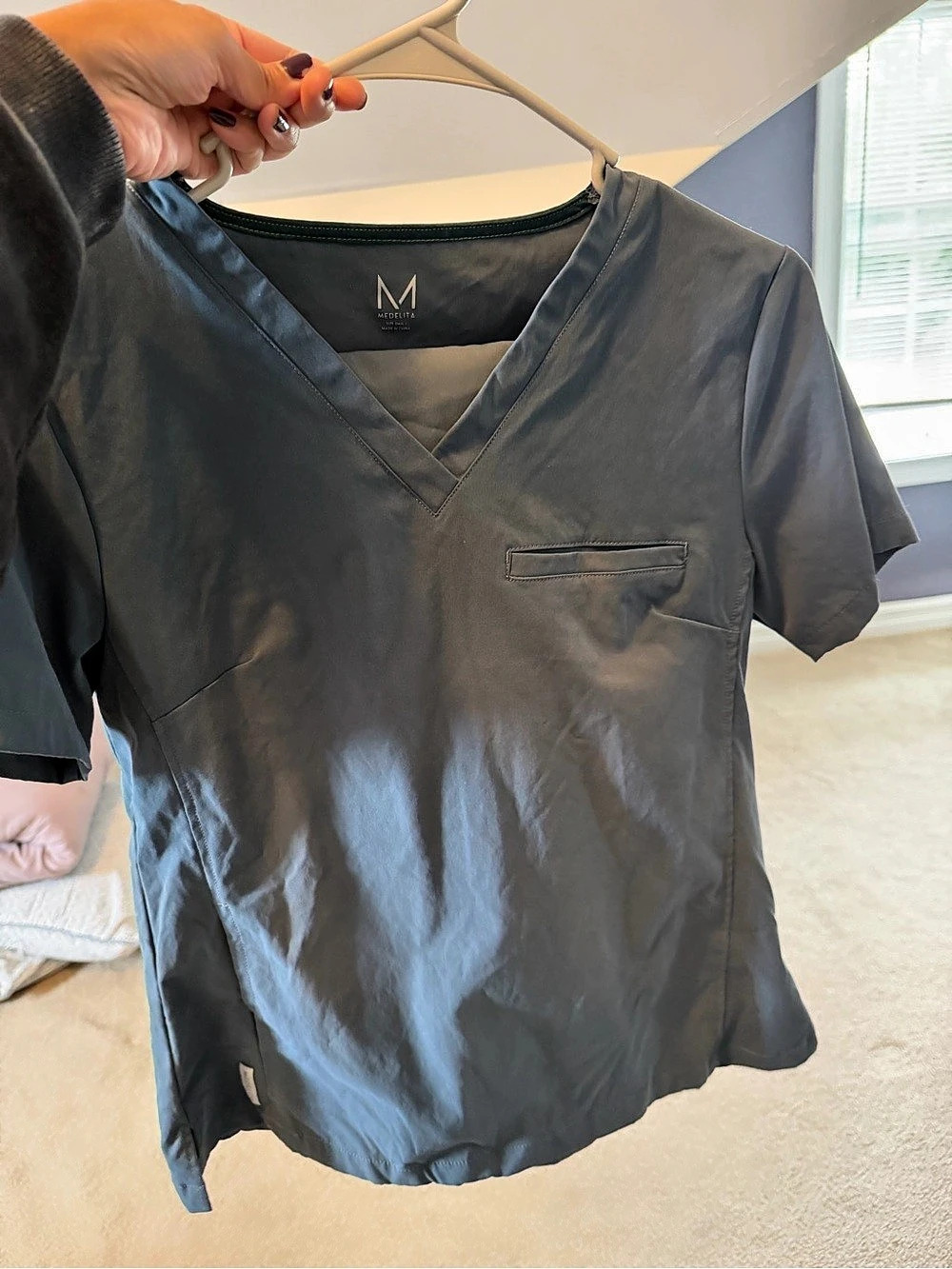 Medelita Scrubs Set. Top/bottom